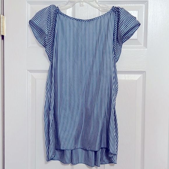 BCBG MAXAZRIA blouse, size M, stripes - Picture 2 of 6